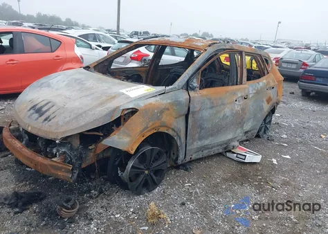 2015 Hyundai Santa Fe Sport 2.4L from USA, damaged, VIN 5XYZUDLB2FG262539